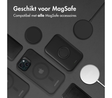 Accezz Rugged Frosted Backcover met MagSafe iPhone 14 Pro - Zwart
