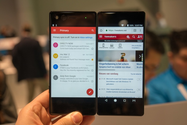 ZTE Axon M