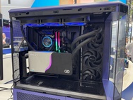 PNY RTX 5090 met LYNK+-koelblok
