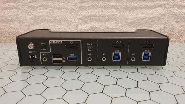 https://tweakers.net/i/I-O7sCIRos7GcmADprwVLXiC0As=/620x/filters:strip_icc():strip_exif()/m/479428/1MBiUjwqEflDWf12RDj4vtV5N7tgbQHsCjvKbHwaYBbJUq35W0.jpeg?f=620xauto