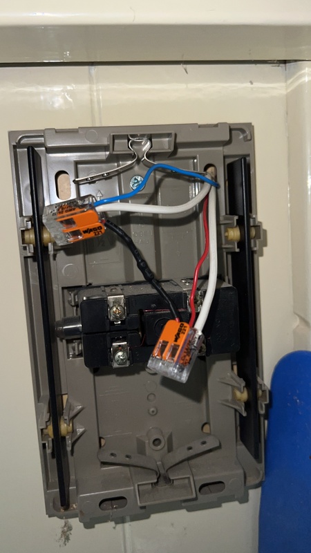 Afbeeldingslocatie: https://tweakers.net/i/I0JmRSxI7kUPpZetzC1pYsGY8Ng=/x800/filters:strip_icc():strip_exif()/f/image/E4N7bYVz3eRCmPkn1VNXe6TU.jpg?f=fotoalbum_large