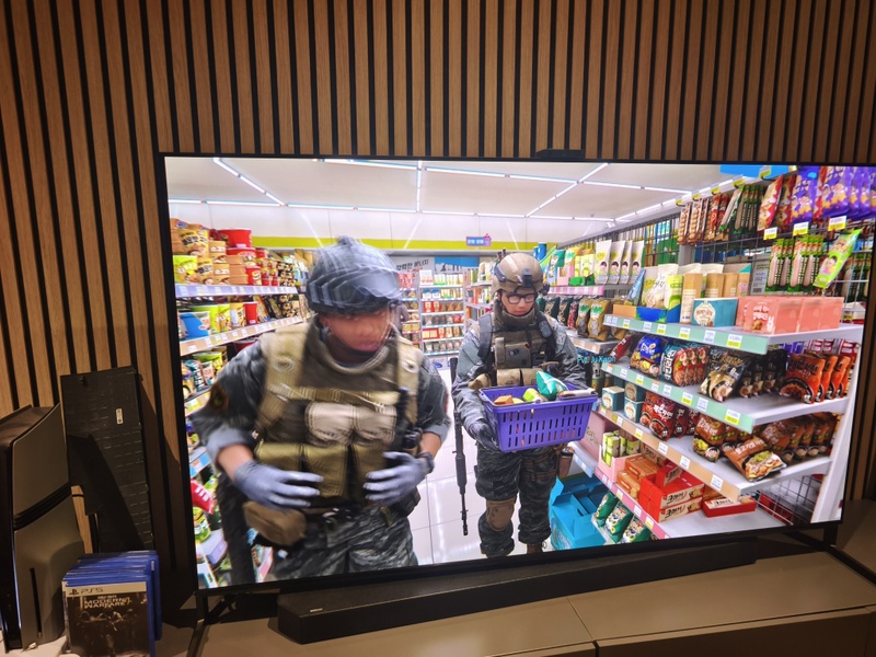 Afbeeldingslocatie: https://tweakers.net/i/I5MaDIK6FZPrCWCmWz3m1eCmqmo=/800x/filters:strip_icc():strip_exif()/f/image/m8be7MSP7yYu4690LFakUfqe.jpg?f=fotoalbum_large