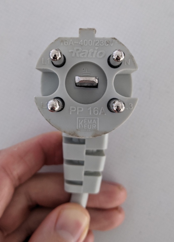 Afbeeldingslocatie: https://tweakers.net/i/I6CjjBeavzkAdK0lPY7HyI2RAaM=/x800/filters:strip_icc():strip_exif()/f/image/9c15qrS4iRzHZbZMhHmZkKzq.jpg?f=fotoalbum_large