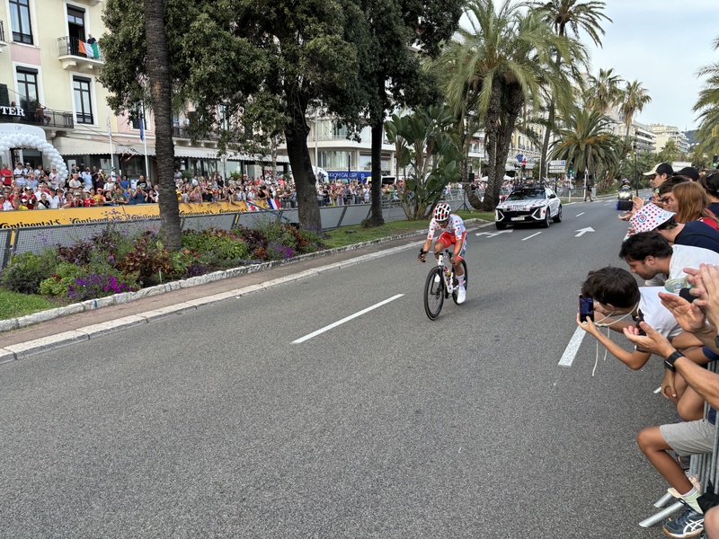 Afbeeldingslocatie: https://tweakers.net/i/IBjDgdjZZlFdOUFF5ToZWeJp3Ik=/800x/filters:strip_icc():strip_exif()/f/image/1HD9vxMumO3eXInnYvZ4isn7.jpg?f=fotoalbum_large