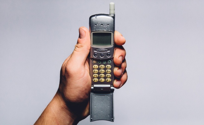 Oud mobieltje mobiele telefoon dumbphone