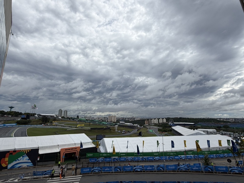 Afbeeldingslocatie: https://tweakers.net/i/IKB0A0xBRl2uouVmrrsomkUw7Mw=/800x/filters:strip_icc():strip_exif()/f/image/uG769sNEWTyXEkZkCZFKizbS.jpg?f=fotoalbum_large