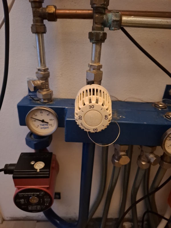 Afbeeldingslocatie: https://tweakers.net/i/ILf6-ljSJc05hCQ6-Ypjg_lCVhE=/x800/filters:strip_icc():strip_exif()/f/image/69KD55WVhpK0hzxXGxqASfMn.jpg?f=fotoalbum_large