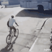 Afbeeldingslocatie: https://tweakers.net/i/IMmbrDwchsNbYhAJ6L4tvxMIWzg=/fit-in/4000x4000/filters:no_upscale():gifsicle():strip_exif()/f/image/Vw5WpbYKb4WY9ny7ZqDfZLbm.gif?f=user_large