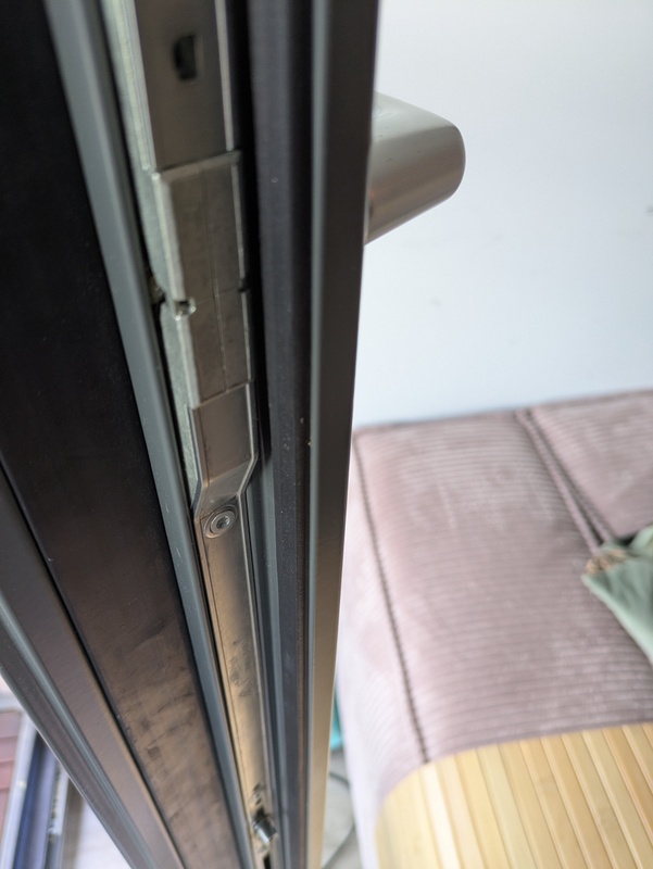 Afbeeldingslocatie: https://tweakers.net/i/INro07A_cPfaoGcJJutMHxc_dWA=/x800/filters:strip_icc():strip_exif()/f/image/Uk1vAub2REgT4ByyRB9WlGkQ.jpg?f=fotoalbum_large