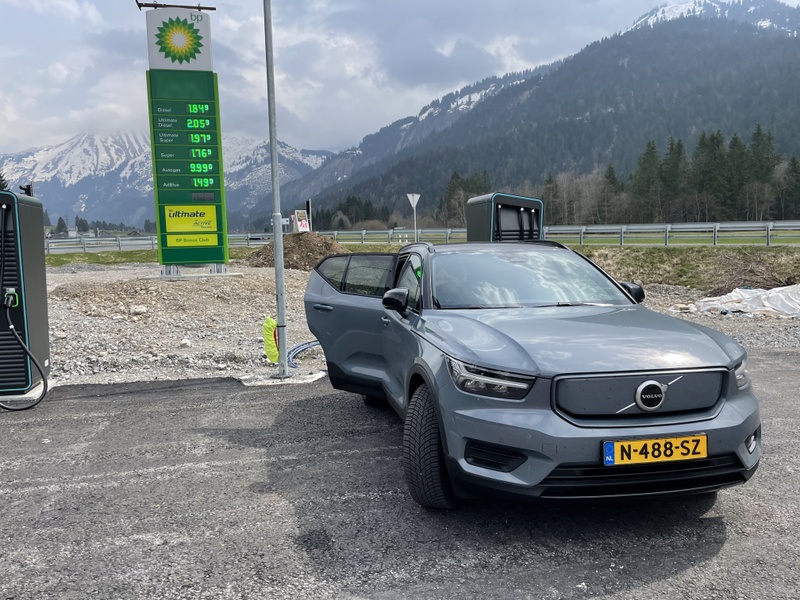 Afbeeldingslocatie: https://tweakers.net/i/INvUVEAz8CYqyYRtRzH-oWCP59E=/800x/filters:strip_icc():strip_exif()/f/image/XijrUjZQEfmhnbzYnYJcPECI.jpg?f=fotoalbum_large