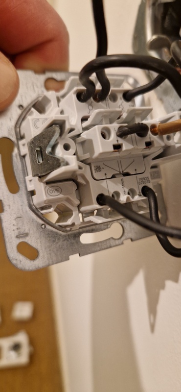 Afbeeldingslocatie: https://tweakers.net/i/IVJgxfg6HpsAx9GH9DqelNzzqrE=/x800/filters:strip_icc():strip_exif()/f/image/i4pqrBCZnbuI9hPd7CXIPLyS.jpg?f=fotoalbum_large