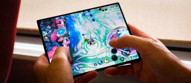 Een potje gamen op de Samsung Galaxy Z Fold8