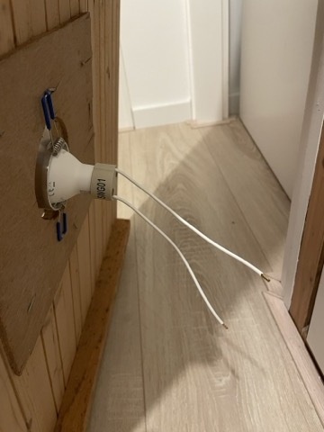 Afbeeldingslocatie: https://tweakers.net/i/IY94mTzRMErF1sxVXF6UPp7aBCY=/fit-in/4920x3264/filters:max_bytes(3145728):no_upscale():strip_icc():strip_exif()/f/image/Upjxu3roEJC3ibqy80DH2gHX.jpg?f=user_large