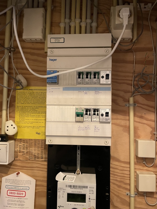 Afbeeldingslocatie: https://tweakers.net/i/IYkJ1uN05BcdWVnu7GzK27OG6yE=/x800/filters:strip_icc():strip_exif()/f/image/e18aEdryKaIkD7FNqp4nOjHn.jpg?f=fotoalbum_large