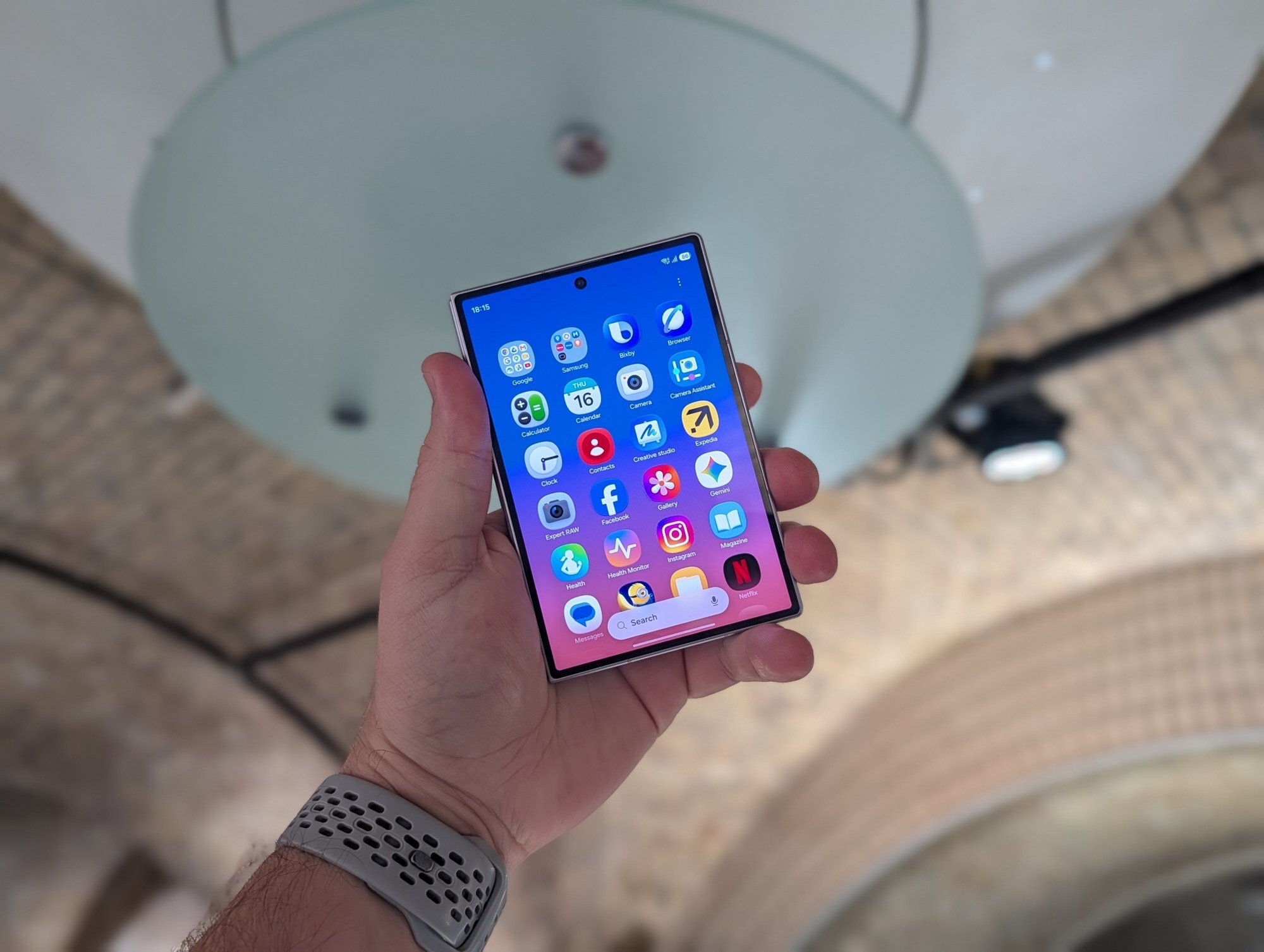 Samsung Galaxy Z Fold 8