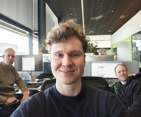 Met de Reno15-frontcamera's kun je veel meer vastleggen.