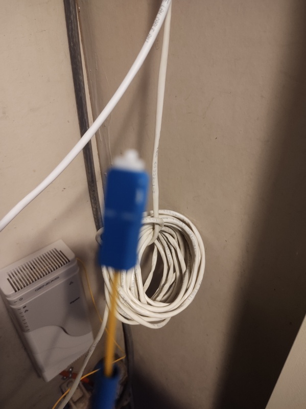 Afbeeldingslocatie: https://tweakers.net/i/IeNdrpjuufX4HLJNSVyUOxihGWM=/x800/filters:strip_icc():strip_exif()/f/image/85rDYq137lHIg7bOnNItiokk.jpg?f=fotoalbum_large