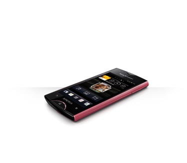 Sony Ericsson Xperia Ray Zwart