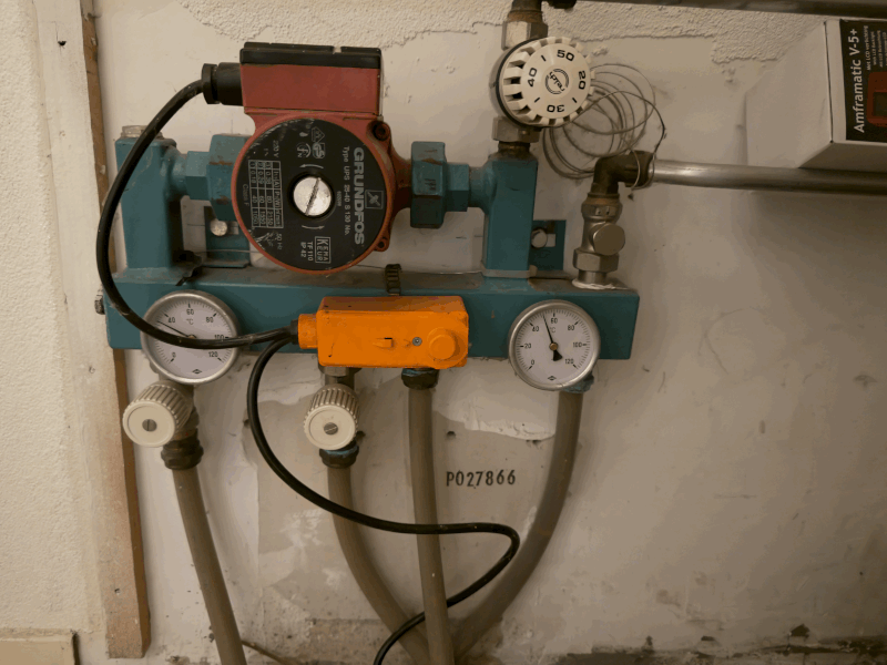 Afbeeldingslocatie: https://tweakers.net/i/Ih6_5i27U7Za7NabWBitL-KopMs=/800x/filters:gifsicle():strip_exif()/f/image/De1xvEMqBXViAwVuynis5aeT.gif?f=fotoalbum_large