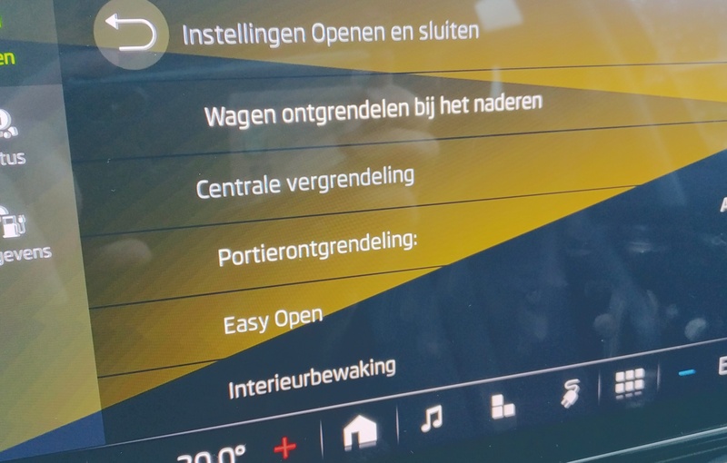Afbeeldingslocatie: https://tweakers.net/i/Ii3rvqomczSx74IqWzZjoDvk4ik=/800x/filters:strip_icc():strip_exif()/f/image/bL0viezIViFePMnPrZxEMmpB.jpg?f=fotoalbum_large