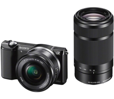 Sony Alpha A5000 + 16-50mm F3.5-5.6 OSS + 55-210mm F4.5-6.3 OSS Zwart