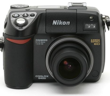Nikon CoolPix 8400
