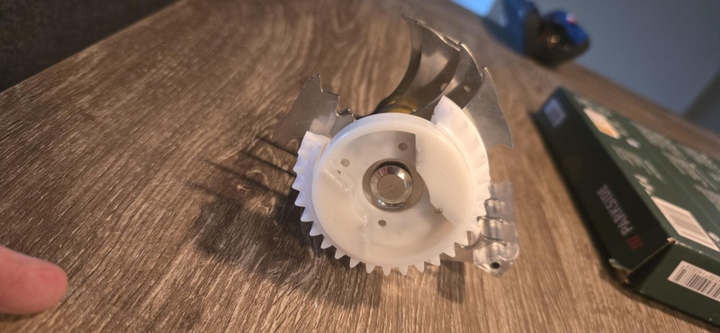 Afbeeldingslocatie: https://tweakers.net/i/IlmHz48S-d9s48t8BSGoGK-FxMU=/800x/filters:strip_icc():strip_exif()/f/image/441wWDt4eSF2TM3m2s5kD82w.jpg?f=fotoalbum_large