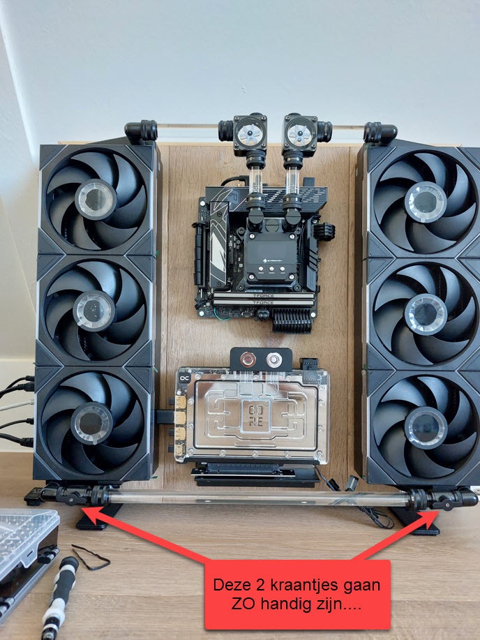 Afbeeldingslocatie: https://tweakers.net/i/InhgpFKZf9GwBqc6CWLexs7jPdU=/fit-in/4920x3264/filters:max_bytes(3145728):no_upscale():strip_icc():strip_exif()/f/image/xvaIT7UyFU6S3WrbOPz9BclC.jpg?f=user_large