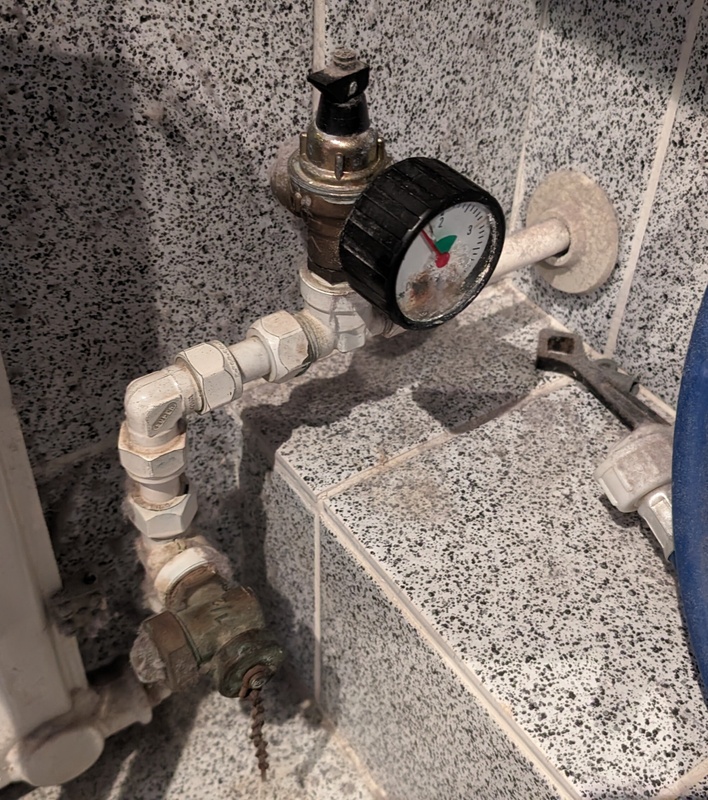 Afbeeldingslocatie: https://tweakers.net/i/IoJWNxecE50POFzjmD6VDQP_tDQ=/x800/filters:strip_icc():strip_exif()/f/image/3nhv4Q770Mtg4Z9wGNIzeygK.jpg?f=fotoalbum_large