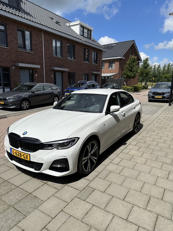 Afbeeldingslocatie: https://tweakers.net/i/Ip4TXaFKY4t97JuE_2K9Cjtqqdg=/x800/filters:strip_icc():strip_exif()/f/image/1LKeq3HGG9eSBbQ4lNmnCDN3.jpg?f=fotoalbum_large