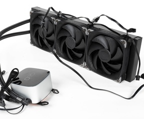 Geometric Future Eskimo Junior 36