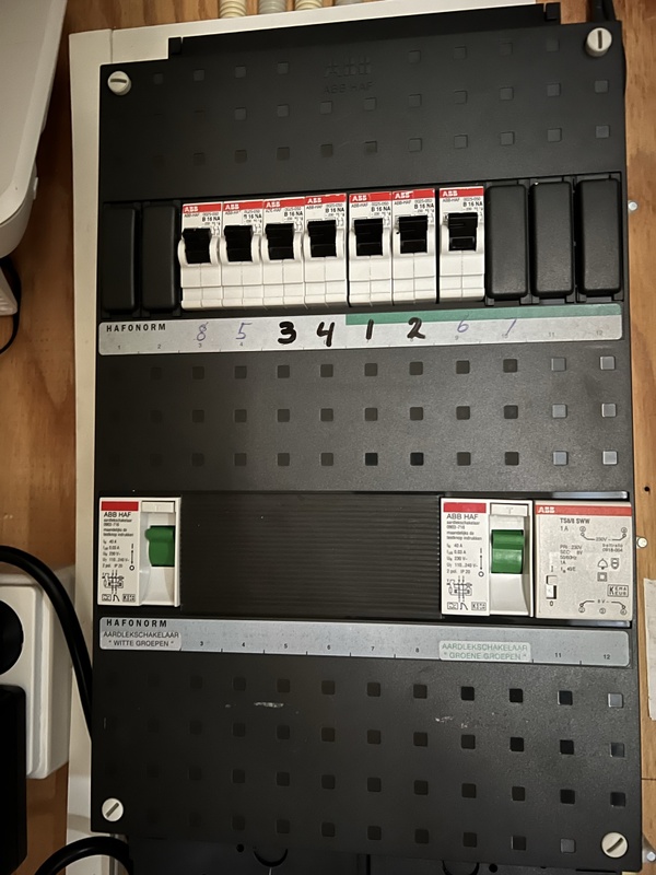 Afbeeldingslocatie: https://tweakers.net/i/IuFDq2U-ZAIrr1KmCtN5mdLdndk=/x800/filters:strip_icc():strip_exif()/f/image/EvYcJsSKW12wRRkFlwPXl8WR.jpg?f=fotoalbum_large