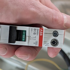 Afbeeldingslocatie: https://tweakers.net/i/J-FXx-YpgdaPZg8wo5-R4ywVi70=/232x232/filters:strip_icc():strip_exif()/f/image/EY4yVi7Fs9M9MeDY9smrAa7z.jpg?f=fotoalbum_tile