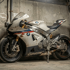 Afbeeldingslocatie: https://tweakers.net/i/J-Y72yflZTZw3gPF0MlaGY9Kc1Q=/232x232/filters:strip_exif()/f/image/9sbDBuAe94CRVtBHE2ug2Mun.png?f=fotoalbum_tile