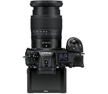 Nikon Z 7II + 24-70mm f/4 S + FTZ adapter Zwart