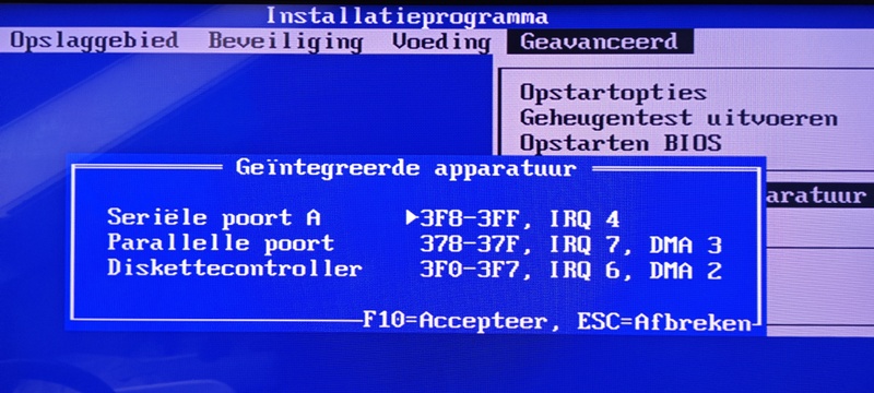 Afbeeldingslocatie: https://tweakers.net/i/J2LmtFF8GGcX7YbXWPg4bl9fYJY=/800x/filters:strip_icc():strip_exif()/f/image/raUOIoqmMkS4To9AkzDgl8Ft.jpg?f=fotoalbum_large