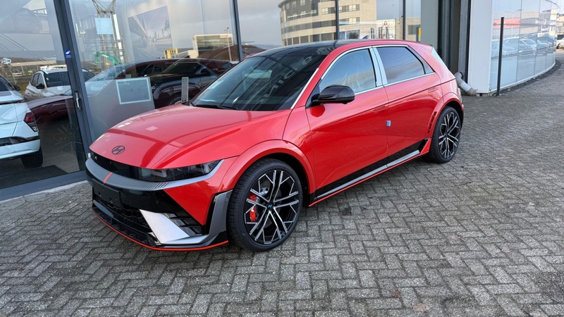 Afbeeldingslocatie: https://tweakers.net/i/J2YLVAdSIYyBoUGo9nh5f_ISjkM=/800x/filters:strip_icc():strip_exif()/f/image/FJZKizp0E2HDvE4nCKAdVoae.jpg?f=fotoalbum_large