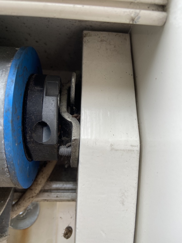 Afbeeldingslocatie: https://tweakers.net/i/J579vaNgYDcMafDVlaY41shkifY=/x800/filters:strip_icc():strip_exif()/f/image/OxE0xBDKpmhPVrdcvH7zAfkd.jpg?f=fotoalbum_large