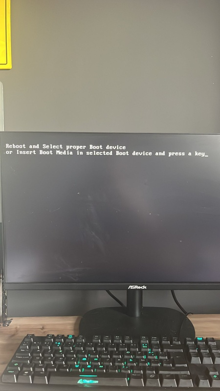 Afbeeldingslocatie: https://tweakers.net/i/J60RKo54hqREC8IBhDiY0eCktn4=/x800/filters:strip_icc():strip_exif()/f/image/dG7uBkCmtIdWY1XXbhw7e77h.jpg?f=fotoalbum_large