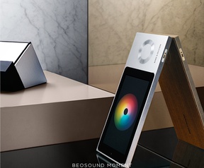 BeoSound Moment van Bang & Olufsen 