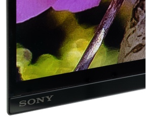 Sony 42A90K Closeups