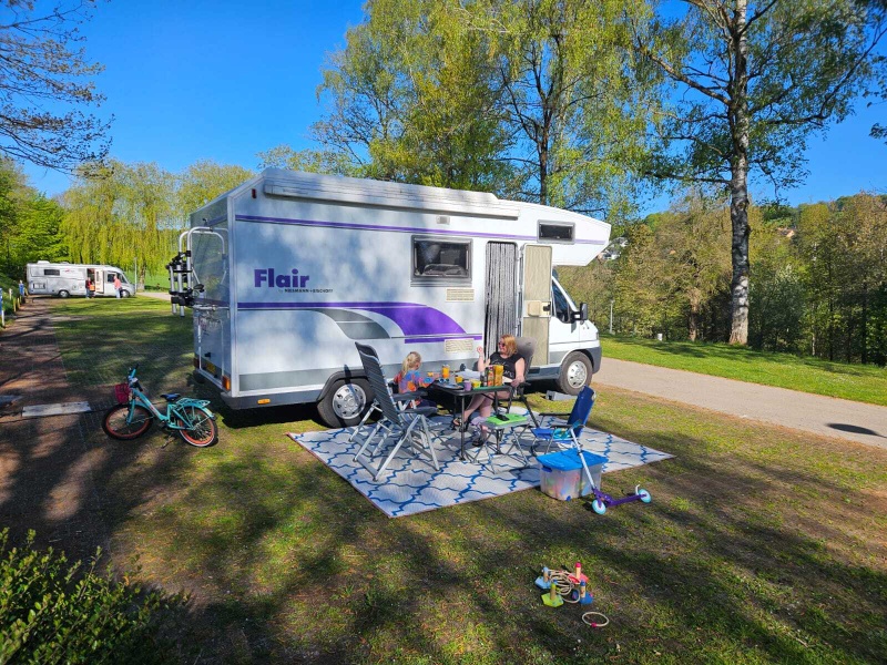 Afbeeldingslocatie: https://tweakers.net/i/JCp34UtKy907E53jQJMKYbeivUA=/800x/filters:strip_icc():strip_exif()/f/image/uGUsUD1VvEekSBaoGUPkR6SW.jpg?f=fotoalbum_large