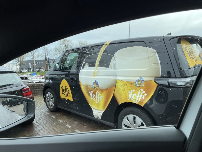 Afbeeldingslocatie: https://tweakers.net/i/JDWfYjryv0I6ZatQA2bOC0VfYho=/800x/filters:strip_icc():strip_exif()/f/image/F8vgvEYoxaGU9xGtmSwPtNg1.jpg?f=fotoalbum_large