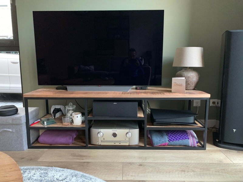 Afbeeldingslocatie: https://tweakers.net/i/JDZEYVYhchURJbFoxhmxH91O2lc=/800x/filters:strip_icc():strip_exif()/f/image/wjS6OdVGeMDuTOqyu5tSLoKG.jpg?f=fotoalbum_large