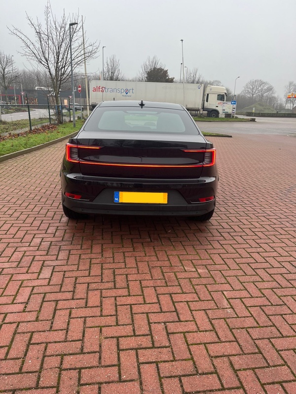 Afbeeldingslocatie: https://tweakers.net/i/JE0ui1ABhm96WSEMWPgfEk6rpiM=/x800/filters:strip_icc():strip_exif()/f/image/mGfTd1uTKTE43MKPeDe9Ef3F.jpg?f=fotoalbum_large