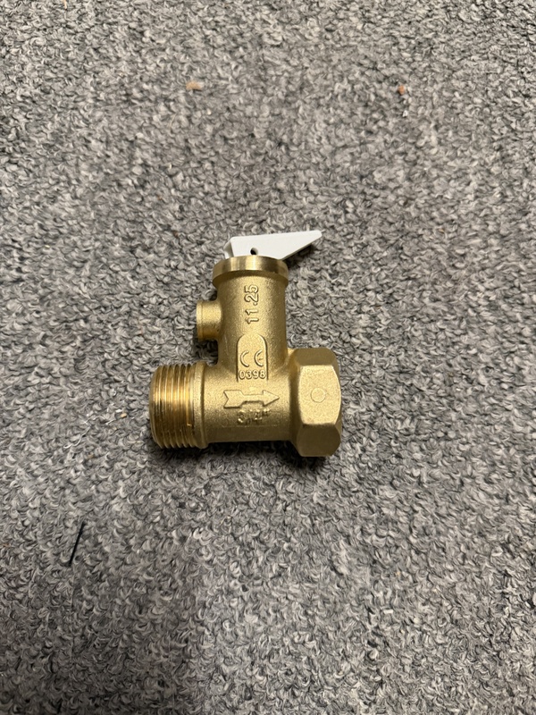 Afbeeldingslocatie: https://tweakers.net/i/JHBSdXVoQNjLS3MsEA4szc57Jdg=/x800/filters:strip_icc():strip_exif()/f/image/Lnvb30w6WKOSkXCJHz1PJjq8.jpg?f=fotoalbum_large