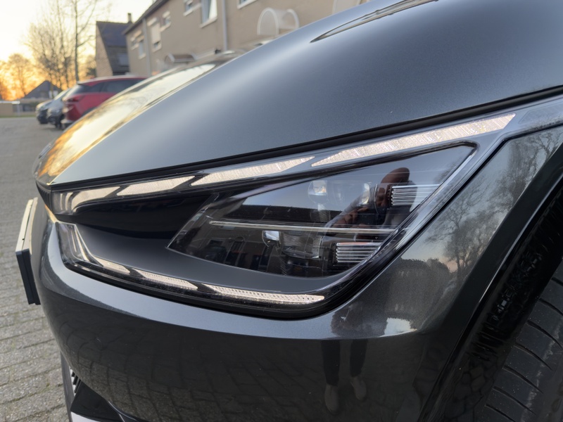 Afbeeldingslocatie: https://tweakers.net/i/JNiY9ENmH_fsV0IIBmJTKveAc6g=/800x/filters:strip_icc():strip_exif()/f/image/1C0xwvmOiMbFlpueMtr56O6e.jpg?f=fotoalbum_large