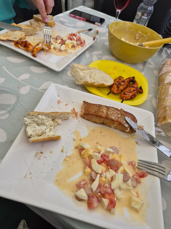 Afbeeldingslocatie: https://tweakers.net/i/JRiYZ_scyFzBLvgw3NCMBy1_6Bg=/x800/filters:strip_icc():strip_exif()/f/image/vWPu2wwJzhGidGsr5vou4PfK.jpg?f=fotoalbum_large