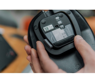 BakkerElkhuizen HandshoeMouse Shift Bluetooth