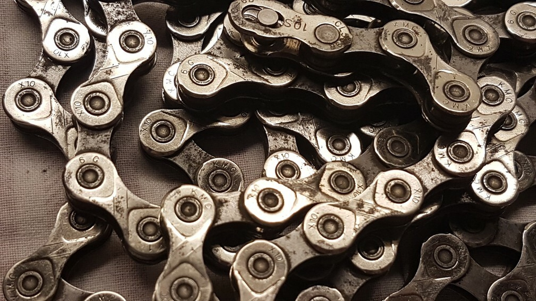 Afbeeldingslocatie: https://tweakers.net/i/JT3OSwd2dWpk3jJ527xF7NYIBxk=/full-fit-in/4920x3264/filters:max_bytes(3145728):no_upscale():strip_icc():fill(white):strip_exif()/f/image/8pkaMhwYfWOhxgrxuipazEXf.jpg?f=user_large
